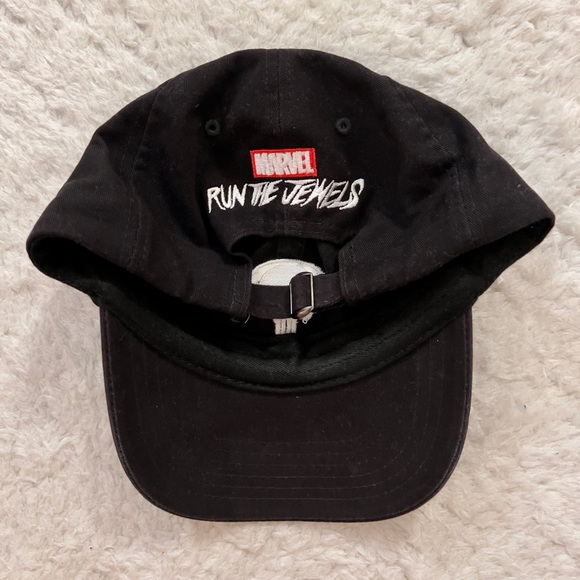 Marvel Run the Jewels Punisher Adjustable Dad Hat - Picture 2 of 2